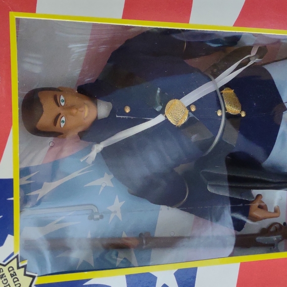 New Vintage 1996 U.S. Serviceman Memorial Collection Private Civil War Figure - Picture 3 of 8